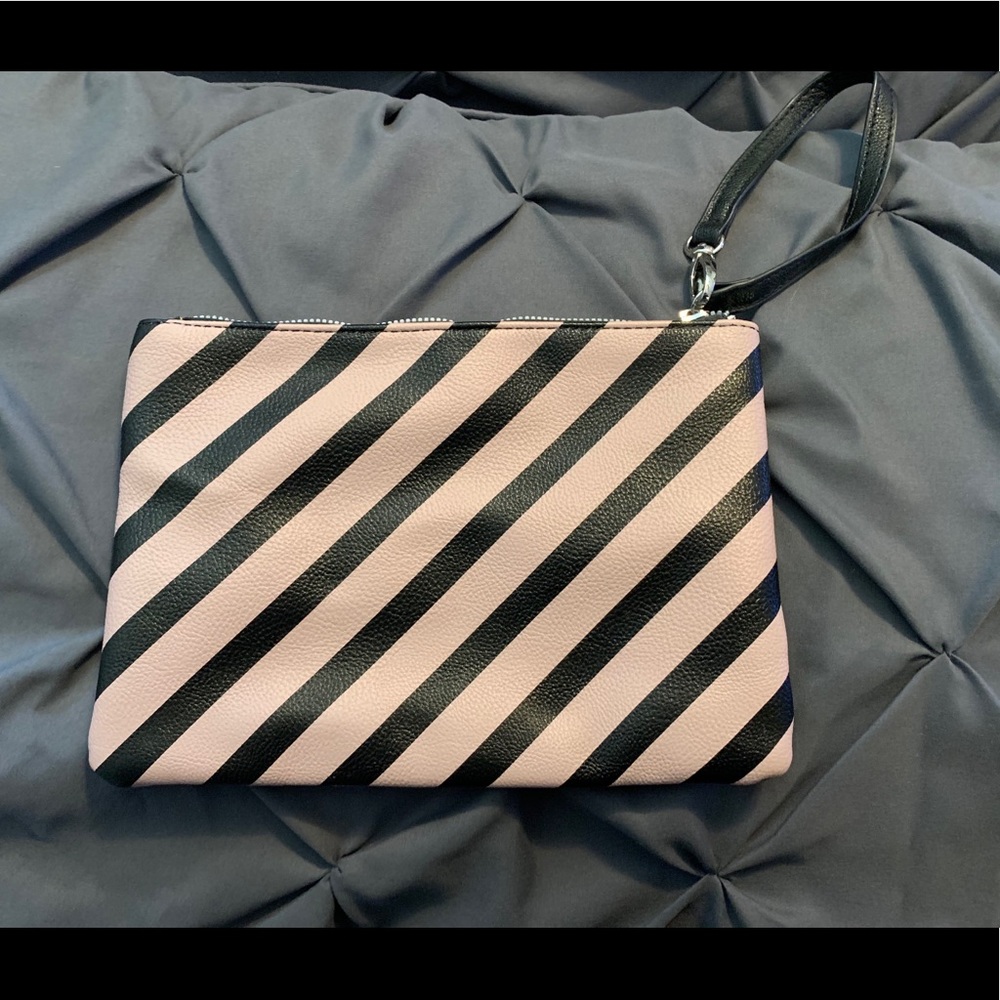 Brand new small Betsy Johnson purse